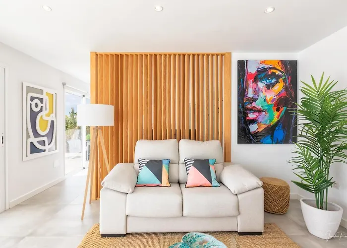 Casa Ortega * 洛斯·亚诺斯·德·阿里丹